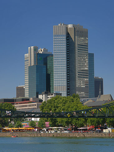 Foto Eurotower und Dresdener Bank - Frankfurt am Main