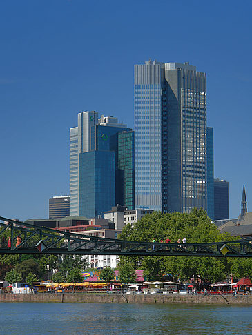 Fotos Eurotower und Dresdener Bank