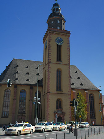 Fotos Katharinenkirche mit Straße