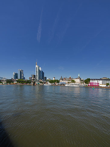 Blick über den Main