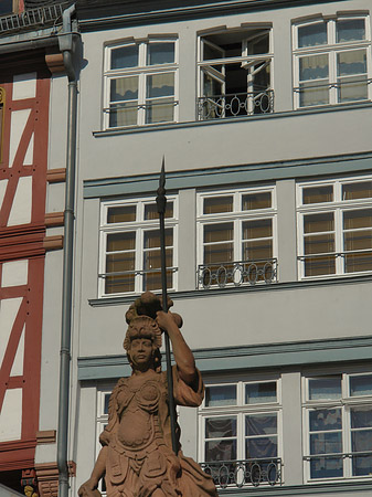 Statue auf dem Samstagsberg