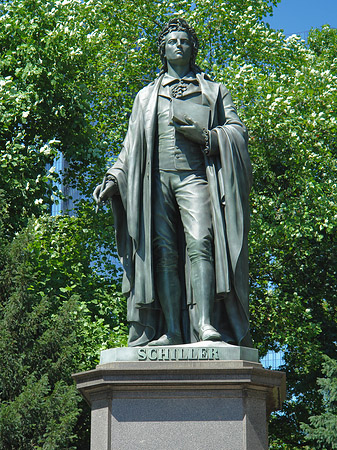 Foto Statue von Schiller