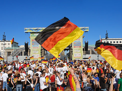 Deutsche Fahnen - Berlin (Berlin)