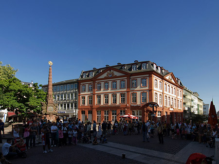 Haus zum Grimmvogel Foto 