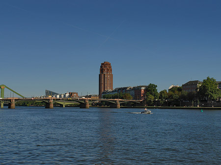 Main Plaza und Untermainbrücke - Hessen (Frankfurt am Main)