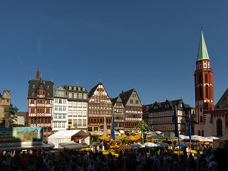 Römerberg mit Nikolaikirche - Hessen (Frankfurt am Main)