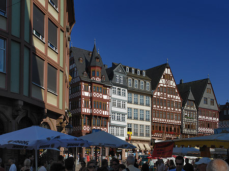 Schirmen auf dem Römer - Hessen (Frankfurt am Main)