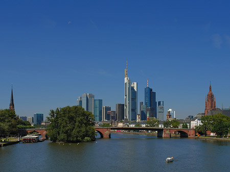 Fotos Skyline von Frankfurt mit Alter Brücke | Frankfurt am Main