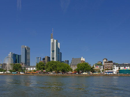 Skyline von Frankfurt mit Riesenrad - Hessen (Frankfurt am Main)