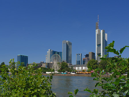 Skyline von Frankfurt mit Riesenrad - Hessen (Frankfurt am Main)