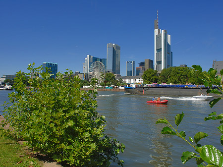 Skyline von Frankfurt mit Riesenrad - Hessen (Frankfurt am Main)