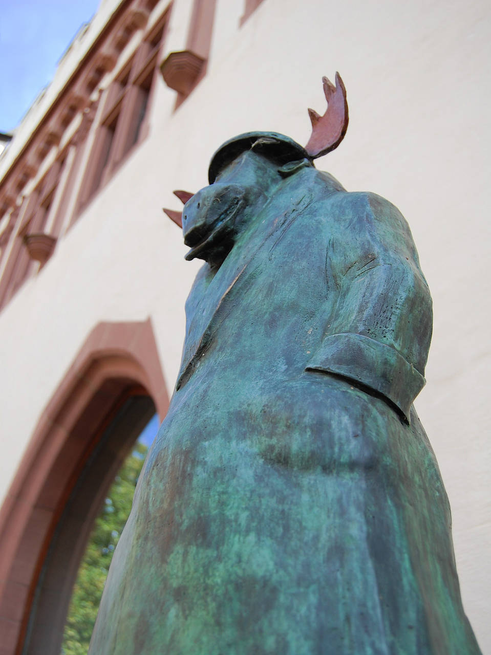  Fotografie von Citysam  Skulptur des Karikaturmuseums