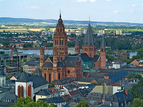  Fotografie von Citysam  Imposante Erscheinung des St. Martin Doms