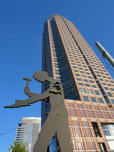 Fotos Hammering Man am Fuß der Messe | Frankfurt am Main